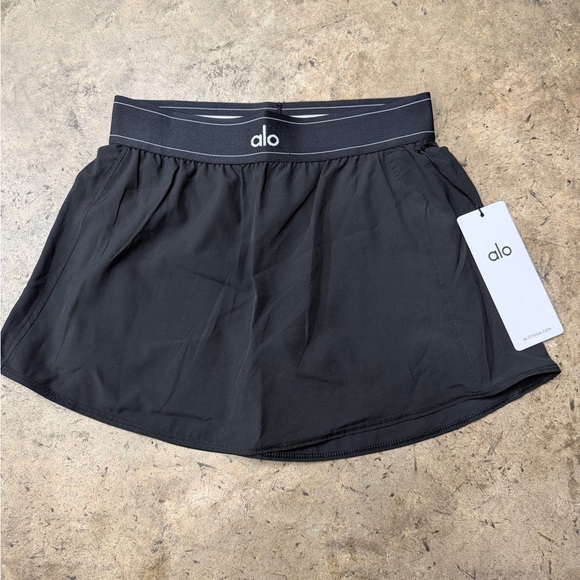 ALO Yoga Dresses & Skirts - ALO Black Match Point Tennis Skirt
